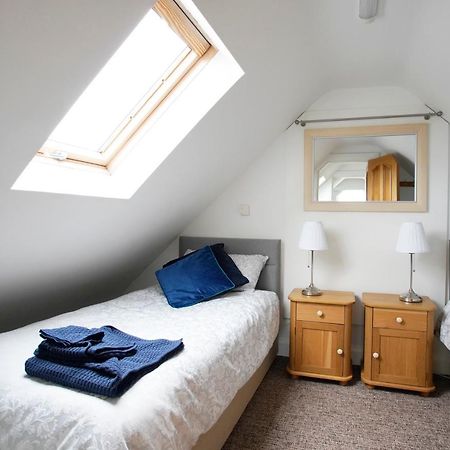 Stripe Bay Apartment Белмулет Екстериор снимка