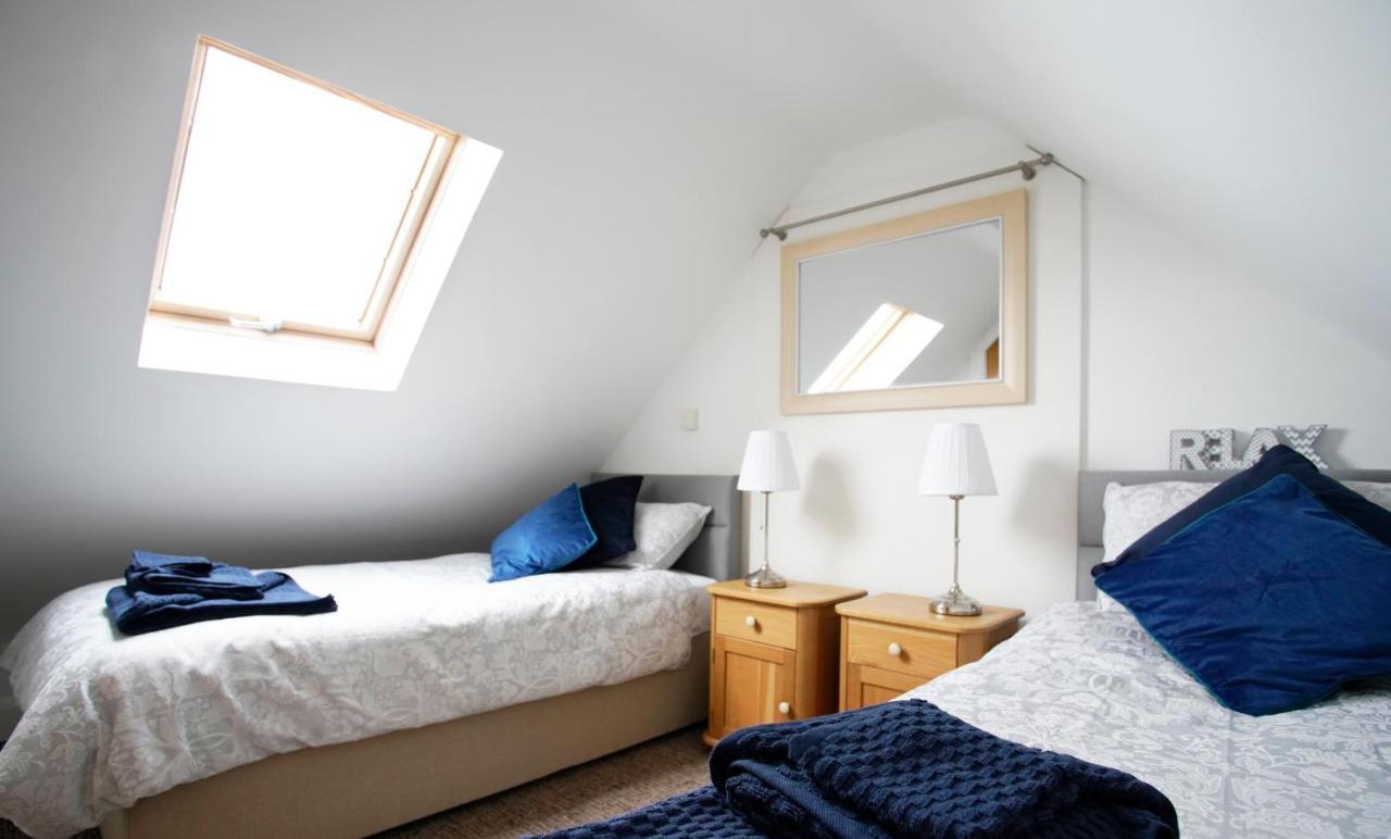 Stripe Bay Apartment Белмулет Екстериор снимка