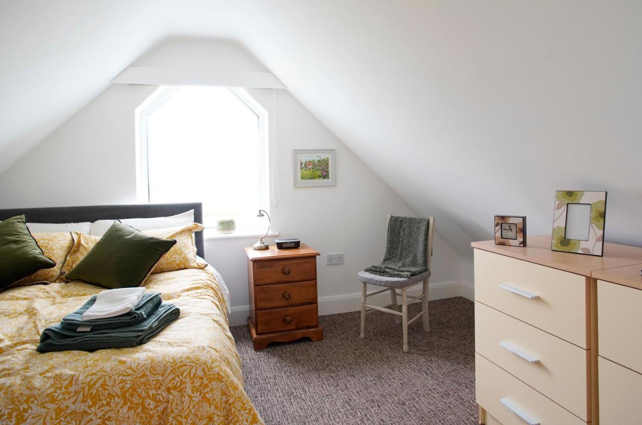 Stripe Bay Apartment Белмулет Екстериор снимка